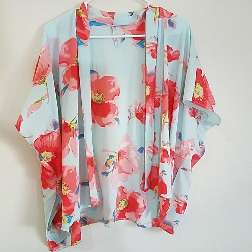 Floral kimono top